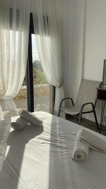 Ferienwohnung Afytos Sea View Exterior foto